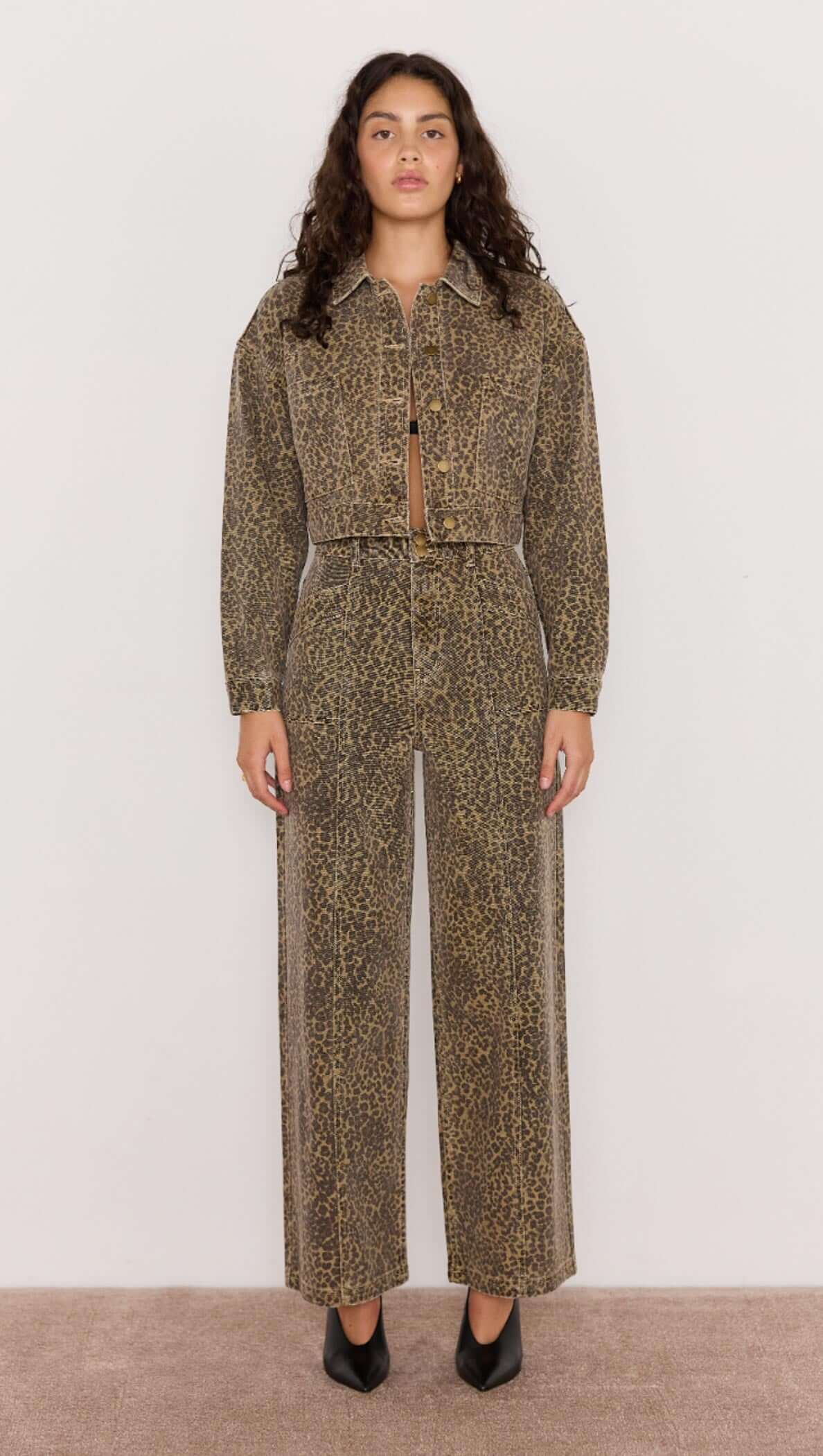 Anouk Crop Jacket - Cheetah animal print Cropped Denim Jacket