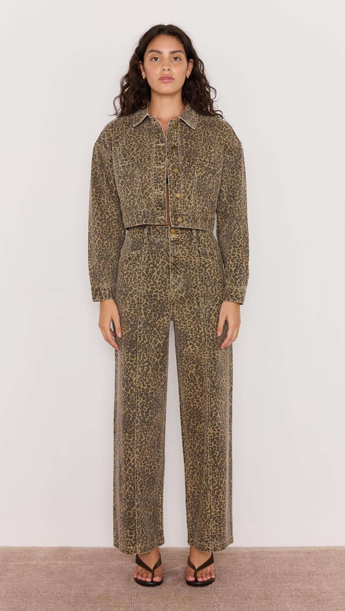 Anouk Jeans - Cheetah animal print jeans, high waist, straight/wide Leg