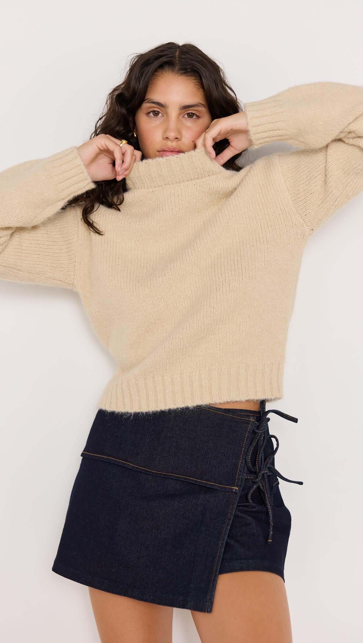 AVERY FLUFFY SWEATER-KNITWEAR - CASUAL-MINKPINK