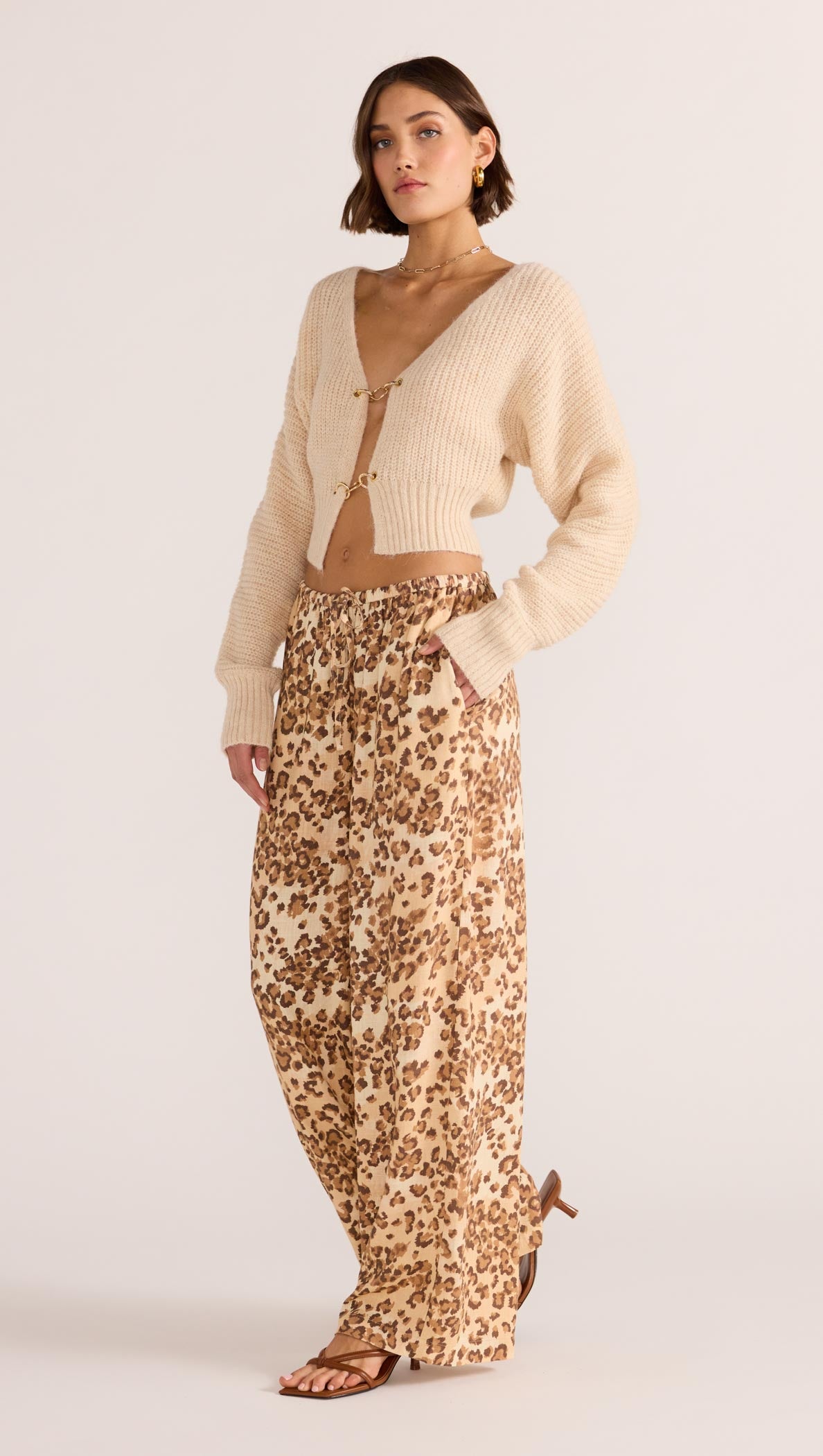 Calla Clasp Cardigan