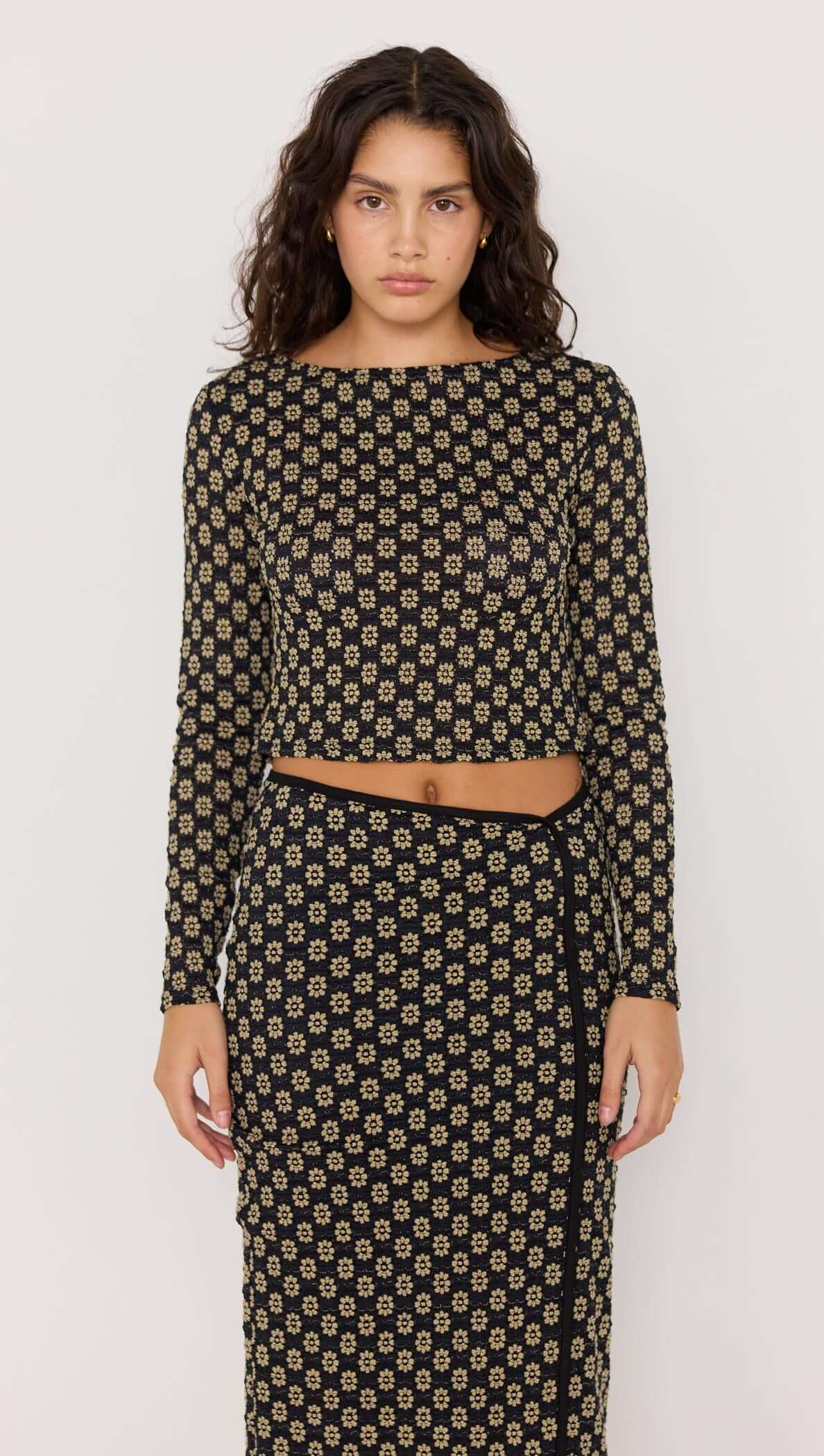 LUCA STRETCH LACE SKIRT-SKIRTS - CASUAL-MINKPINK
