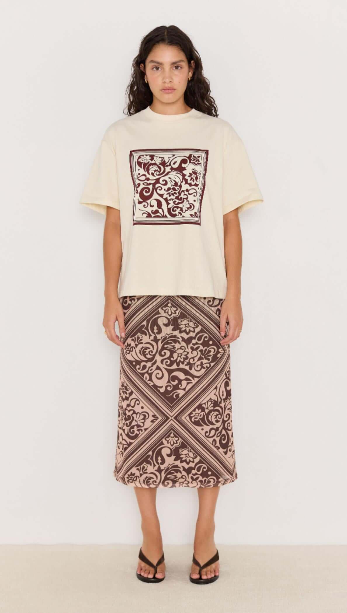 Lumi Oversized Tee - cream T-shirt with brown baroque print. Shot Sleeves.