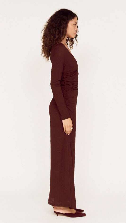 Side view of U Wire Textured Jersey Midi Dress in Chocolate, showcasing its elegant silhouette and textured fabric.