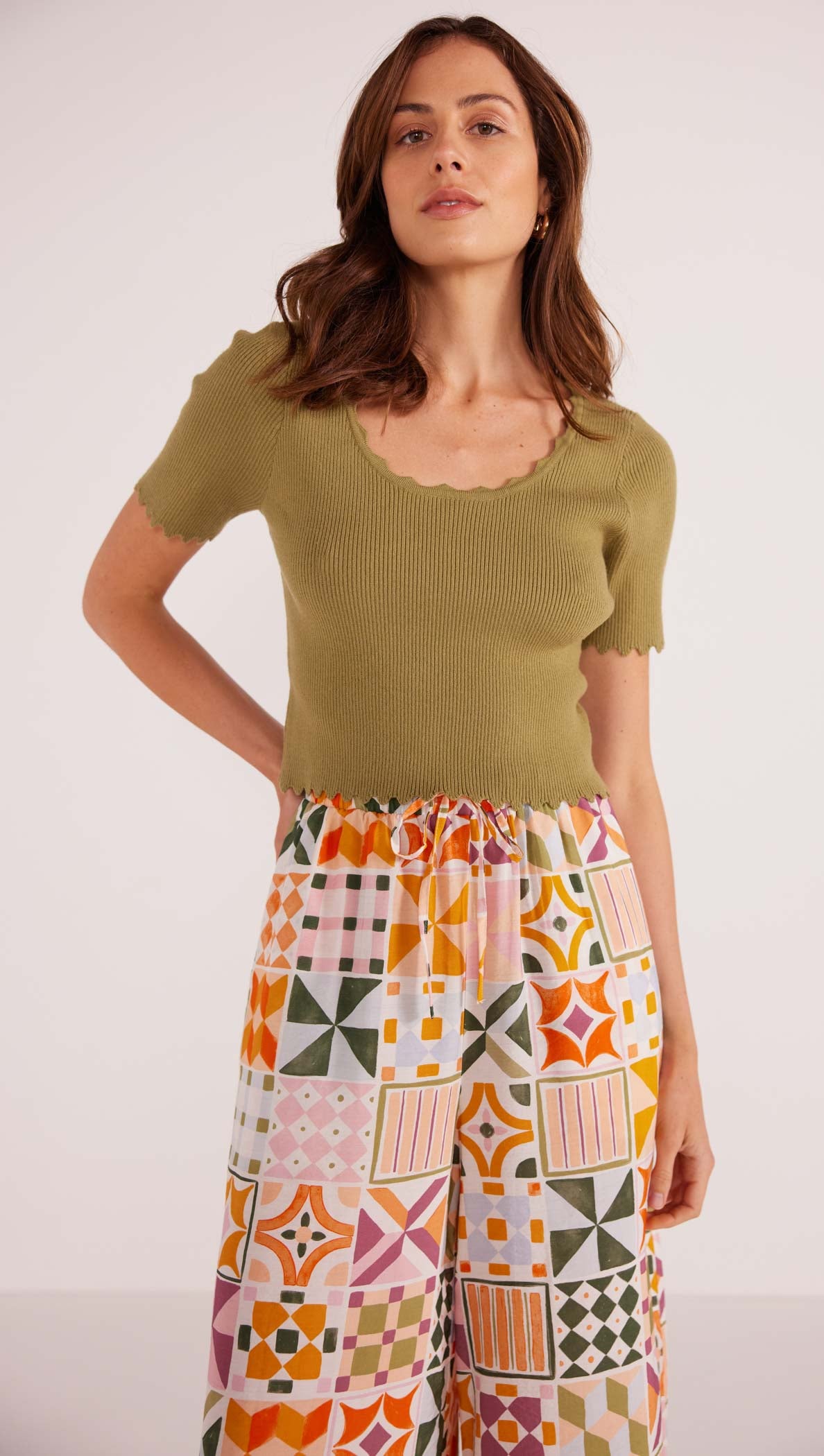 Laura Scallop Knit Tee-MINKPINK
