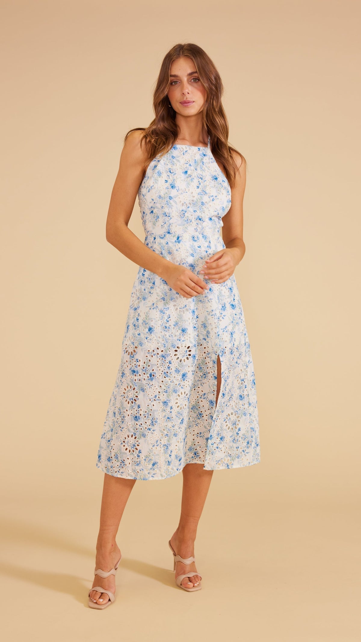 Zahara blue and white floral print midi dress hotsell